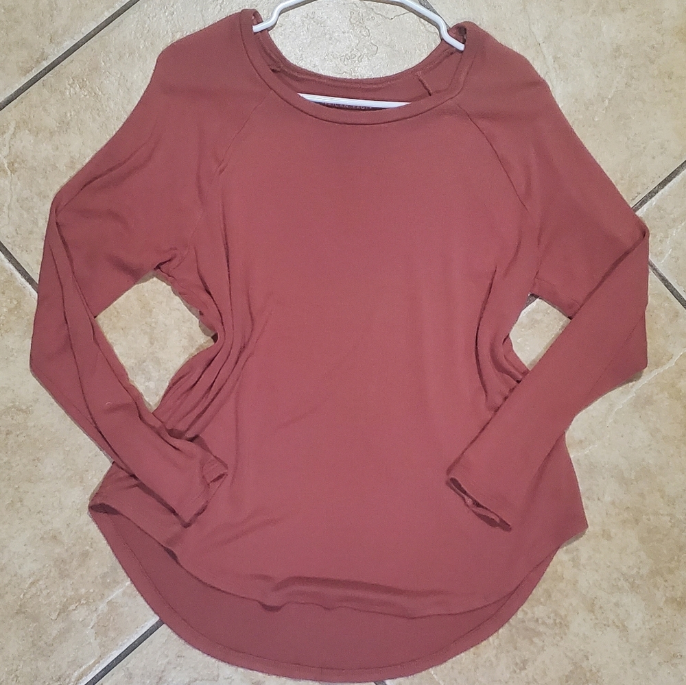 (MUST BUNDLE)AE Off the shoulder long sleeve top| Small